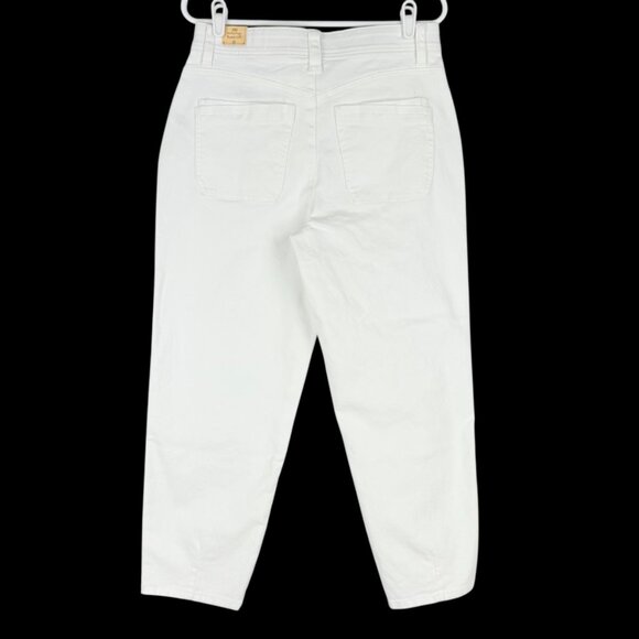 Democracy Women's Ab Technology Skyrise Booty Lift White Denim Pants Size 6 NWT - Picture 2 of 12